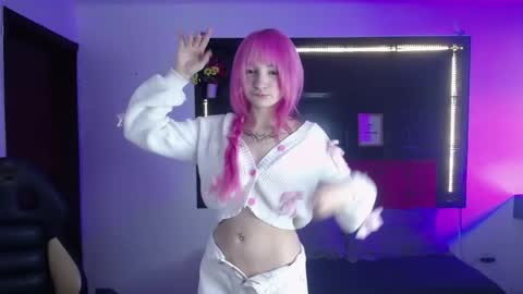 _charlotte_collins_ online show from April 2026 02:53:02 PM