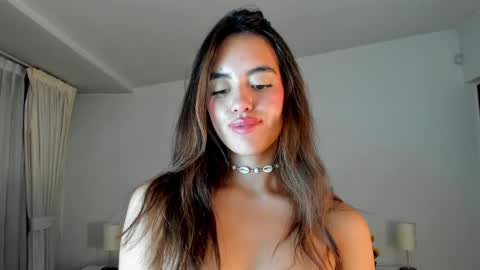 Snapshot of _charlotte_evans_2 chatting on February 2025 01:34:01 AM Charlote online show from February 2025 01:34:01 AM