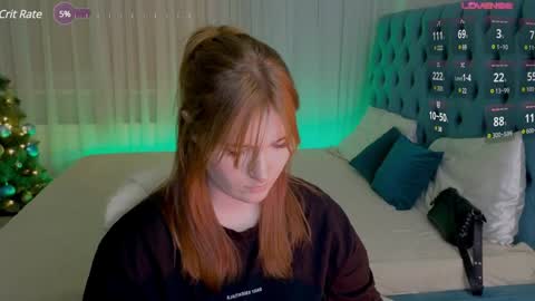 Snapshot of _chlo_e chatting on December 2024 01:12:01 AM Alisa NO NUDE online show from December 2024 01:12:01 AM