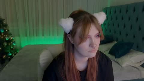 Snapshot of _chlo_e chatting on January 2025 09:54:01 PM Alisa NO NUDE online show from January 2025 09:54:01 PM