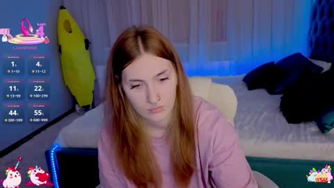 Snapshot of _chlo_e chatting on October 2025 12:31:01 AM Alisa NO NUDE online show from October 2025 12:31:01 AM