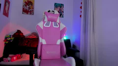  Chloe  online show from September 2025 04:39:02 AM