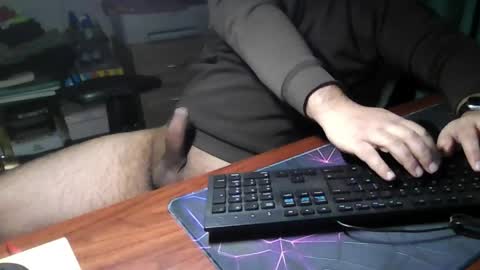 Paul online show from April 2026 05:17:01 PM