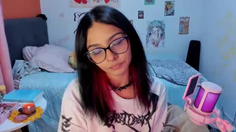 Snapshot of _dayanne_ chatting on February 2025 01:57:01 AM Pao online show from February 2025 01:57:01 AM