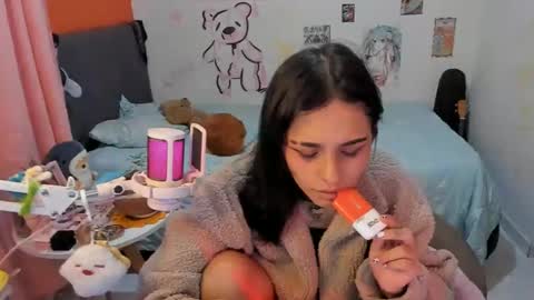 Snapshot of _dayanne_ chatting on November 2025 03:16:02 AM Pao online show from November 2025 03:16:02 AM