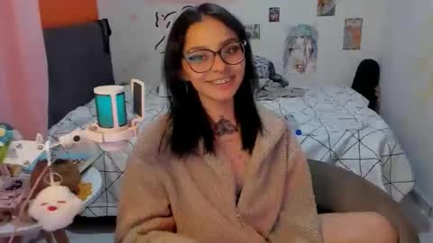 Snapshot of _dayanne_ chatting on December 2025 03:16:02 AM Pao online show from December 2025 03:16:02 AM