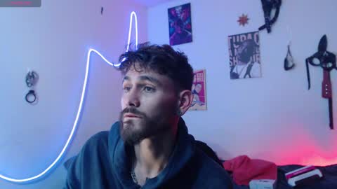 Snapshot of _delacruz911_ chatting on December 2024 04:15:02 AM delacruz online show from December 2024 04:15:02 AM