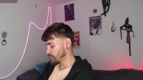 Snapshot of _delacruz911_ chatting on December 2024 08:53:02 PM delacruz online show from December 2024 08:53:02 PM