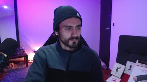 Snapshot of _delacruz911_ chatting on October 2025 04:34:02 AM delacruz online show from October 2025 04:34:02 AM