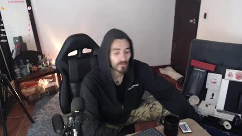 Snapshot of _delacruz911_ chatting on October 2025 12:39:02 PM delacruz online show from October 2025 12:39:02 PM