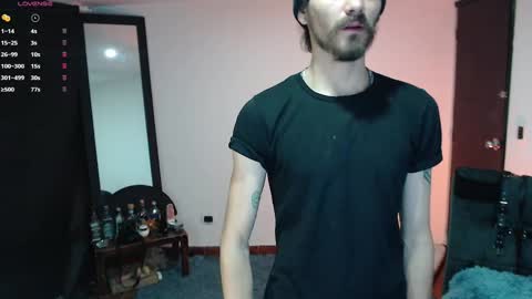 Snapshot of _delacruz911_ chatting on October 2025 11:42:02 PM delacruz online show from October 2025 11:42:02 PM