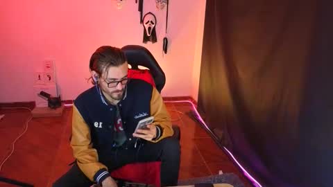 Snapshot of _delacruz911_ chatting on November 2025 05:00:02 AM delacruz online show from November 2025 05:00:02 AM