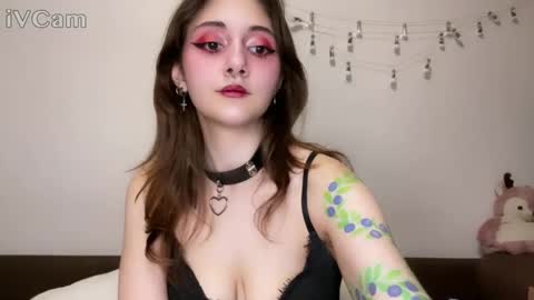 Snapshot of _devilbaby chatting on December 2024 01:55:01 PM Kate online show from December 2024 01:55:01 PM