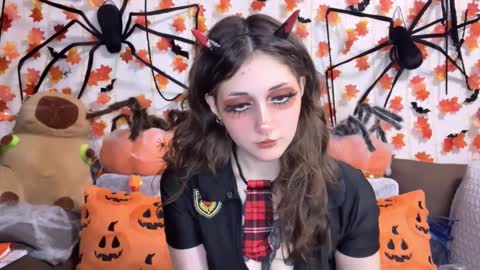 Snapshot of _devilbaby chatting on October 2025 05:33:01 PM Kate online show from October 2025 05:33:01 PM