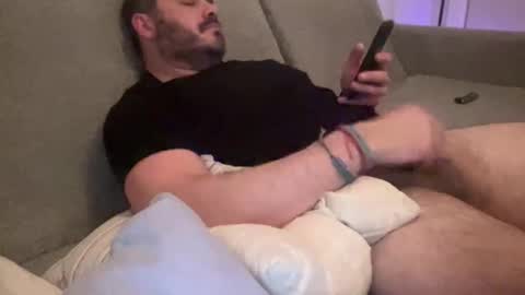 Snapshot of _direwolf_ chatting on February 2026 04:22:02 AM _direwolf_ online show from February 2026 04:22:02 AM