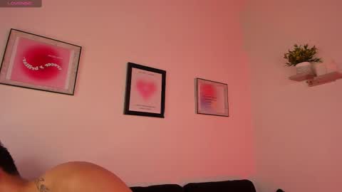 Snapshot of _e_m_m_a_1 chatting on February 2025 02:32:01 PM Emma and Tonny online show from February 2025 02:32:01 PM