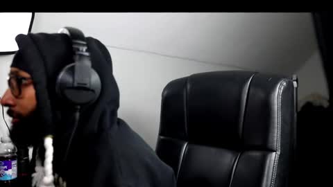 _el_care_chimba online show from November 2025 12:11:02 AM