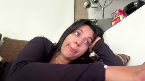  elena barra online show from April 2026 07:26:02 AM