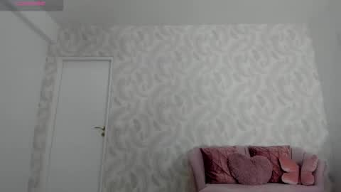 Snapshot of _elysa chatting on September 2025 04:39:02 AM Elysa online show from September 2025 04:39:02 AM