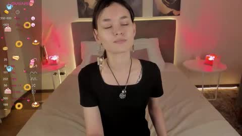 Snapshot of _emily__strike_ chatting on December 2025 10:31:01 AM _emily__strike_ online show from December 2025 10:31:01 AM