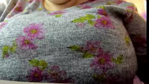 Snapshot of _emily_rosee_ chatting on October 2025 11:23:02 AM Emily online show from October 2025 11:23:02 AM