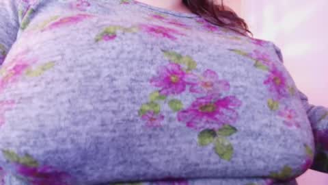 Snapshot of _emily_rosee_ chatting on November 2025 12:16:01 PM Emily online show from November 2025 12:16:01 PM