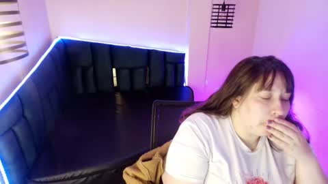 Snapshot of _emily_rosee_ chatting on December 2025 11:30:02 AM Emily online show from December 2025 11:30:02 AM