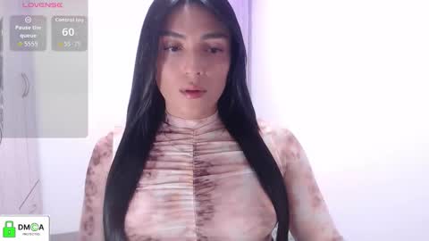 Snapshot of _ericavanderhill_ chatting on October 2025 10:15:01 PM Erica Vanderhill online show from October 2025 10:15:01 PM