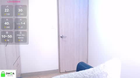 Snapshot of _ericavanderhill_ chatting on November 2025 08:29:01 PM Erica Vanderhill online show from November 2025 08:29:01 PM