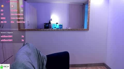 Snapshot of _ericavanderhill_ chatting on December 2025 08:57:02 PM Erica Vanderhill online show from December 2025 08:57:02 PM