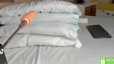 _eris_rose online show from November 2025 07:34:02 PM