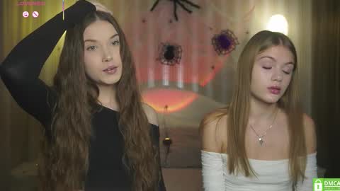 Snapshot of _eva_lee chatting on November 2025 06:39:01 PM Alice online show from November 2025 06:39:01 PM