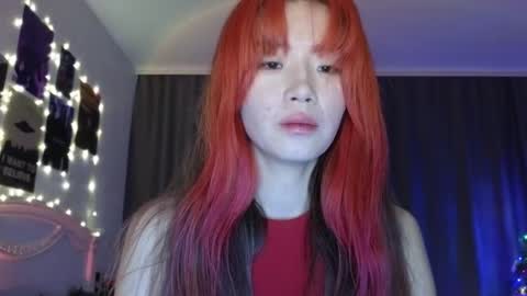 EveEva online show from December 2024 07:00:01 AM