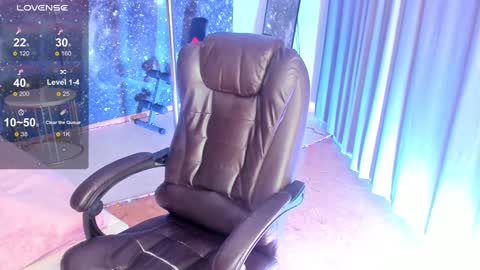 Snapshot of _f_r_a_u_ chatting on December 2024 04:09:02 AM F R A U online show from December 2024 04:09:02 AM