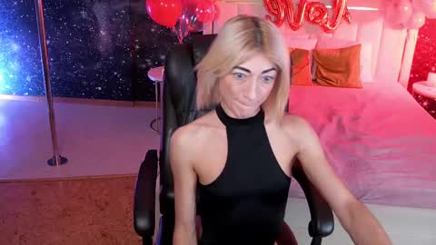 Snapshot of _f_r_a_u_ chatting on March 2025 07:16:01 AM F R A U online show from March 2025 07:16:01 AM