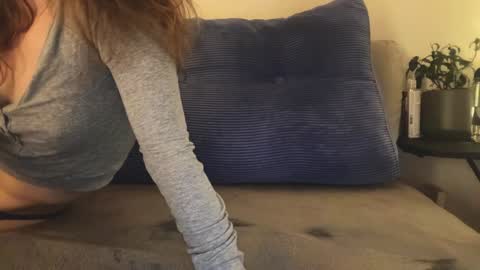 Snapshot of _feli_ chatting on March 2025 02:06:02 AM all my social     online show from March 2025 02:06:02 AM