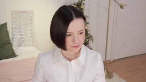 Snapshot of _female_essence_ chatting on January 2025 01:07:02 AM Essie online show from January 2025 01:07:02 AM