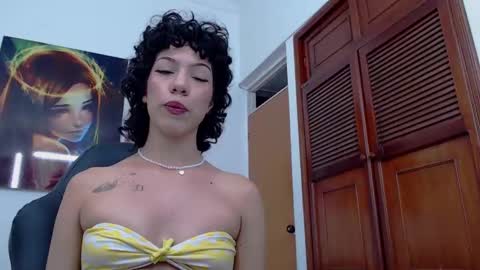 fernanda online show from December 2024 11:23:02 PM