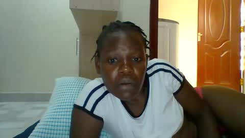 Snapshot of _finebaby69xx_ chatting on February 2025 02:44:02 PM Marlin online show from February 2025 02:44:02 PM