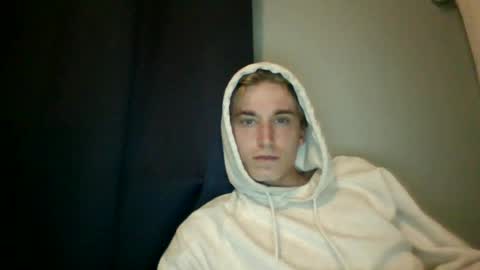 _frosty_69 online show from June 2026 03:01:02 PM