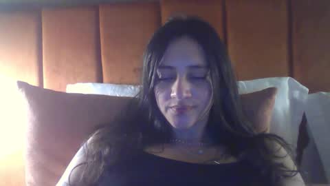 Snapshot of _gabbyx_ chatting on November 2025 12:27:02 PM Gabby online show from November 2025 12:27:02 PM