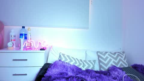 Snapshot of _gabbyx_ chatting on December 2025 02:44:01 PM Gabby online show from December 2025 02:44:01 PM