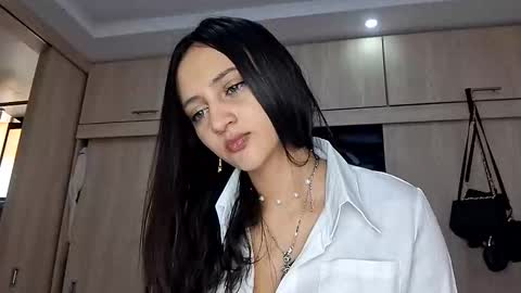 Snapshot of _gabbyx_ chatting on December 2025 04:22:01 PM Gabby online show from December 2025 04:22:01 PM