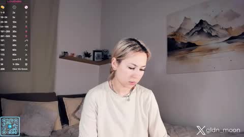 Rina online show from November 2025 07:45:02 PM