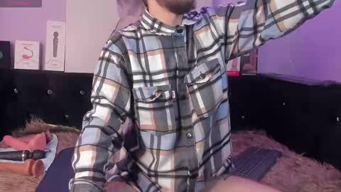 Snapshot of _hairybeard_ chatting on February 2026 09:11:02 PM Mathews online show from February 2026 09:11:02 PM