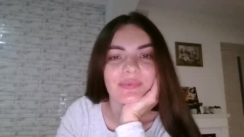 Snapshot of _hidden_frommymoom_ chatting on June 2026 11:57:02 PM Criss4u online show from June 2026 11:57:02 PM