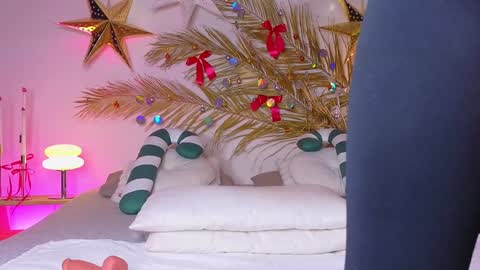 Holly online show from January 2025 06:49:02 AM