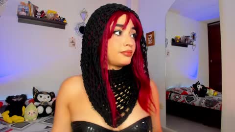 Jenn  online show from January 2025 10:41:02 PM