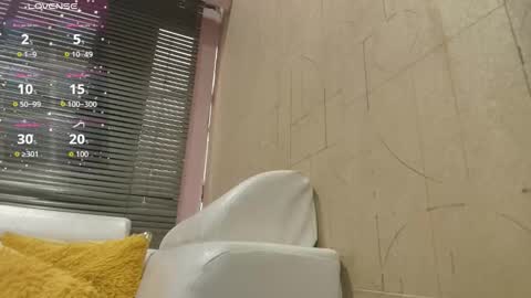 J A D E online show from November 2025 12:04:01 PM