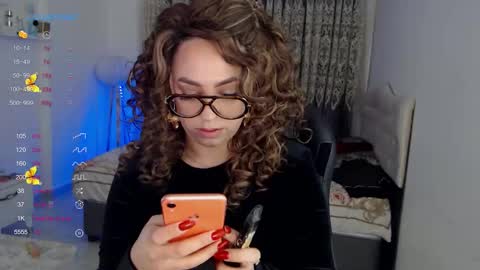 _just_a_queen_3 online show from February 2026 07:13:01 AM